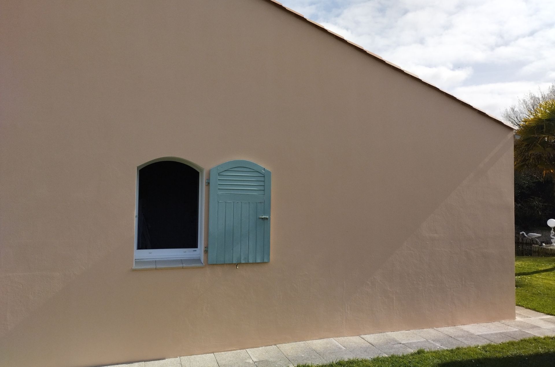 Façade rénovée maison vendéenne