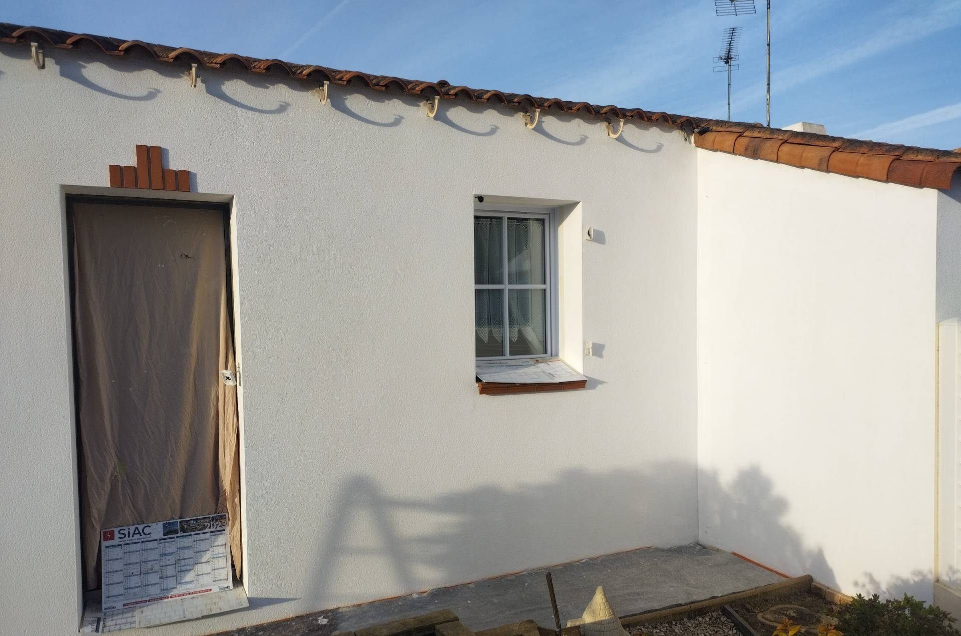 façade maison avant ravalement à Saint-Gervais Vendée